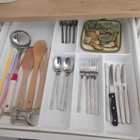 Elegant Free Wifi And Netflix דירה *